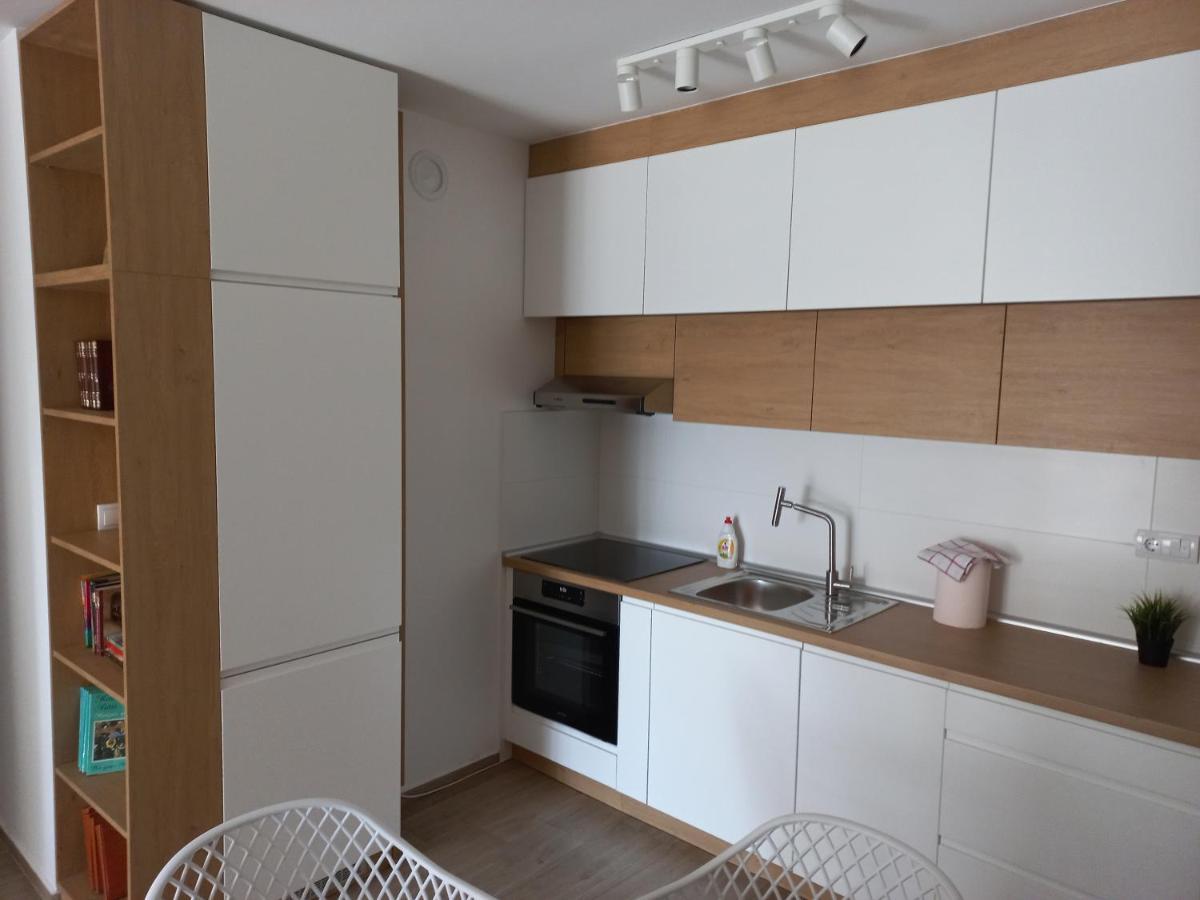 Lovely One Bedroom Apartment Ub Экстерьер фото